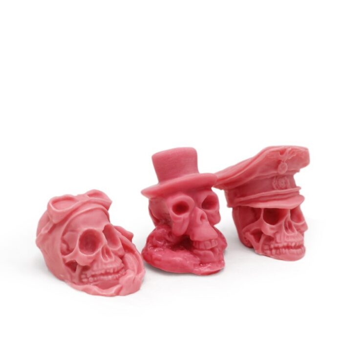 Jabones diferentes con forma de calavera, hechos con moldes de Gran Velada